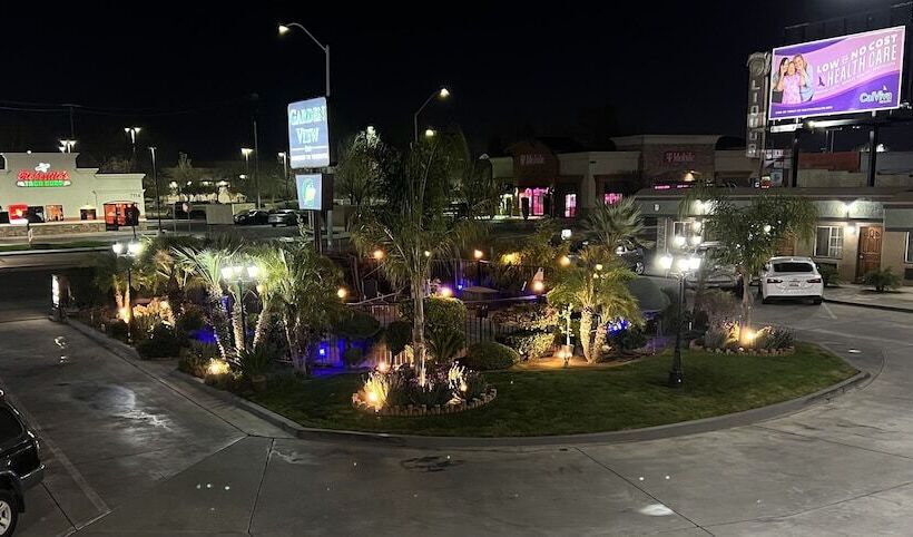 בית מלון כפרי Garden View Inn