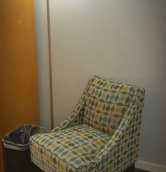 בית מלון כפרי Garden View Inn