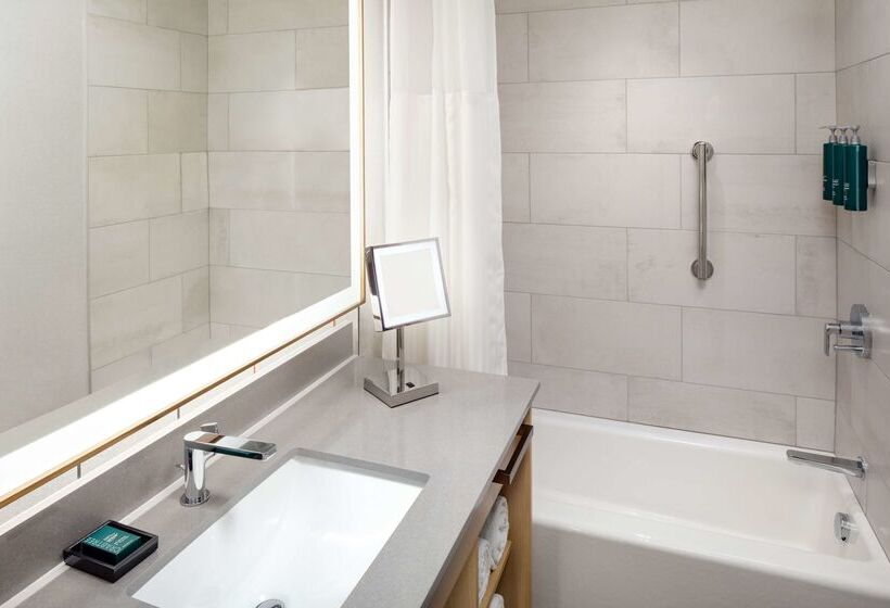 هتل Hilton Columbus Downtown