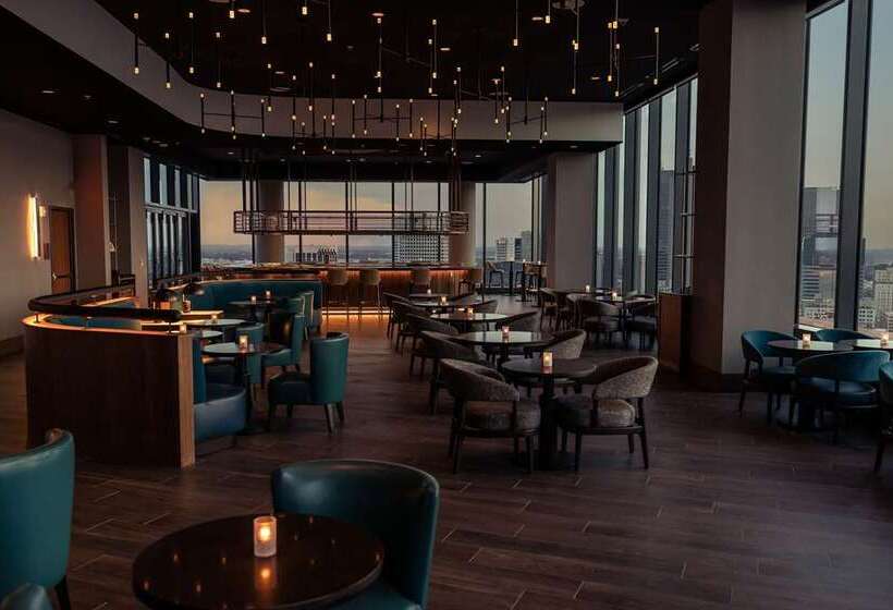 هتل Hilton Columbus Downtown