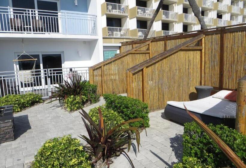 فندق Lotus Boutique Inn And Suites