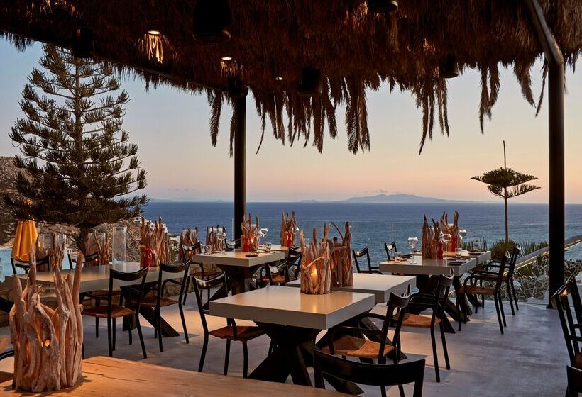 هتل Myconian Utopia Relais & Chateaux