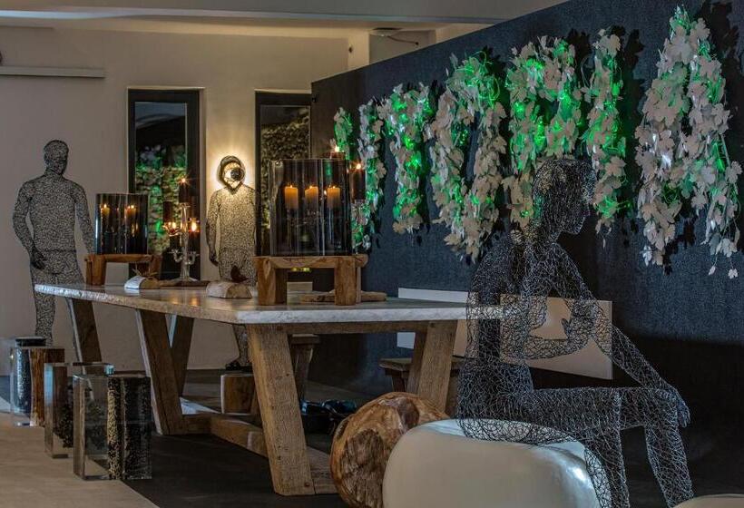 هتل Myconian Utopia Relais & Chateaux
