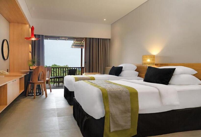 فندق Novus Giri Resort & Spa