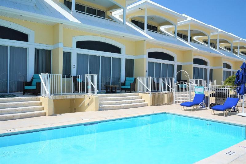 Glunz Ocean Beach Hotel And Resort