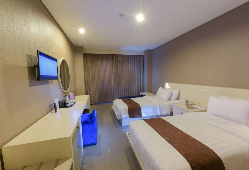 هتل Royal Regantris Cendana