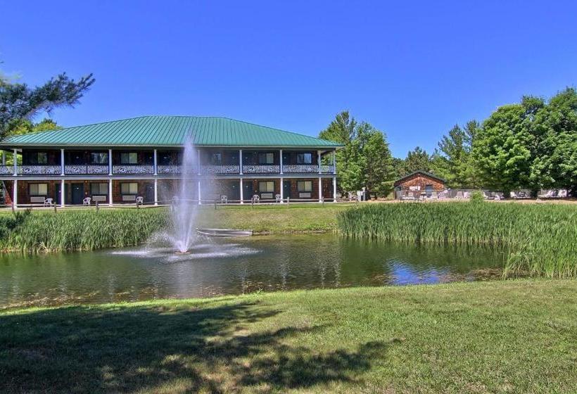 בית מלון כפרי The Legend Cottage Inn