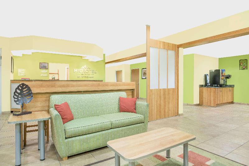 Microtel Inn & Suites By Wyndham Tuscumbia/muscle Shoals