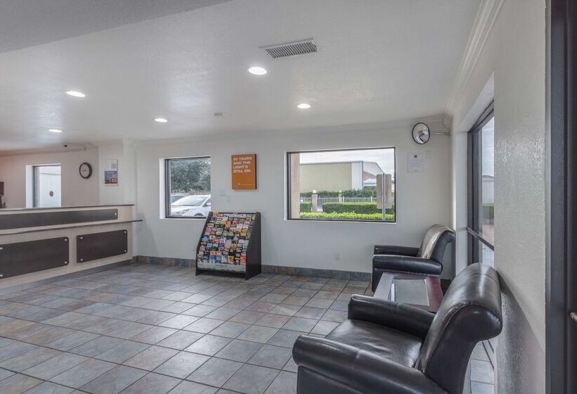 Motel 6 Lancaster, Tx  Desoto  Lancaster