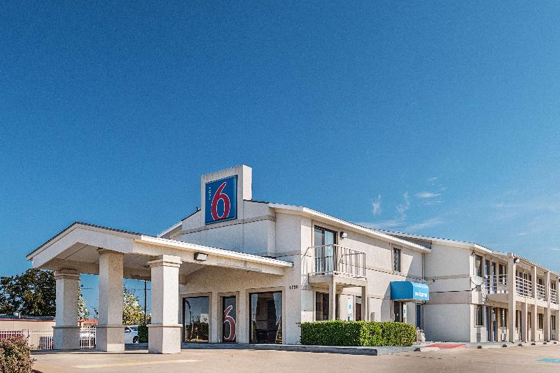 Motel 6 Lancaster, Tx  Desoto  Lancaster