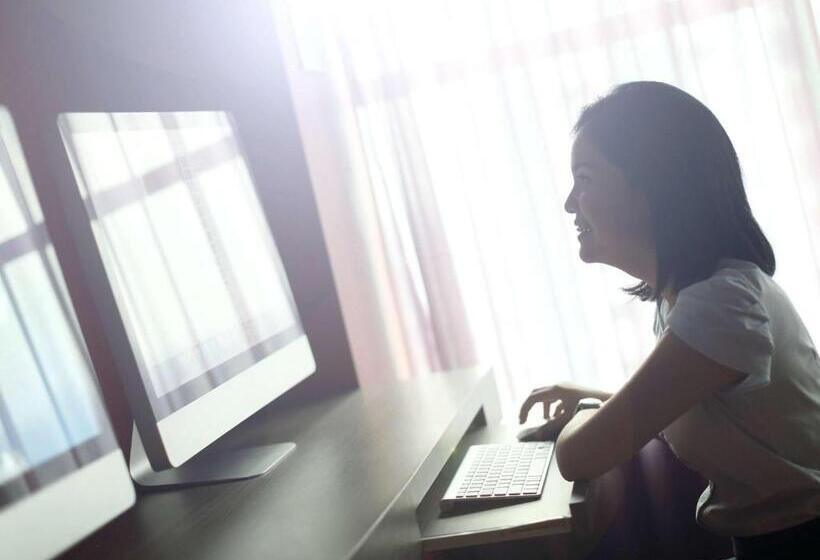 Novotel Jakarta Gajah Mada