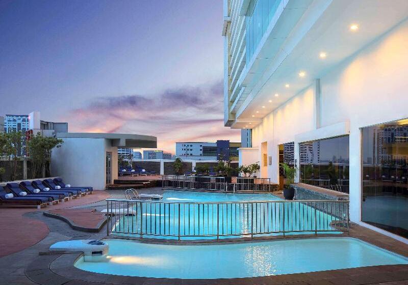 Novotel Jakarta Gajah Mada