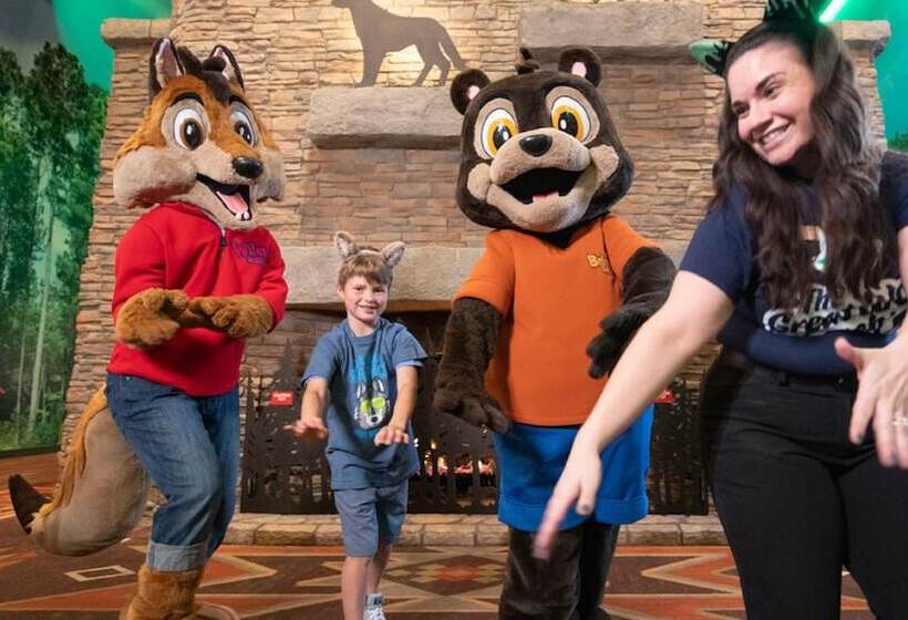 استراحتگاه Great Wolf Lodge Concord