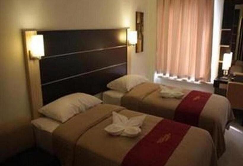 Travello Hotel Manado