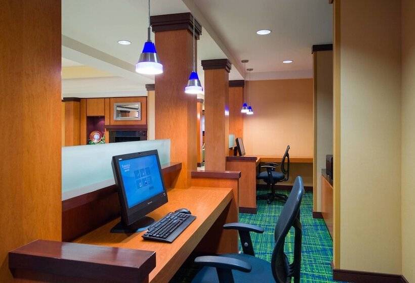 Fairfield Inn & Suites Lock Haven