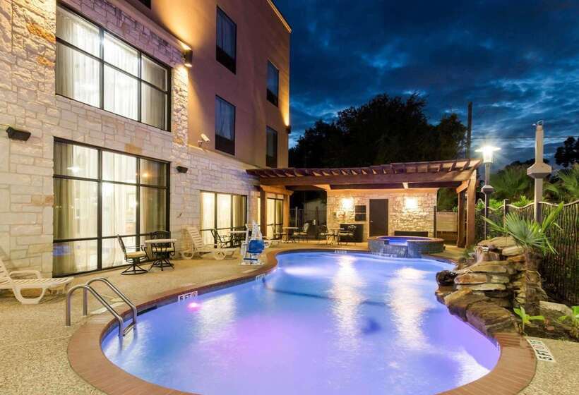 Отель Baymont By Wyndham Jewett