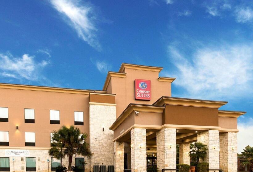 Отель Baymont By Wyndham Jewett