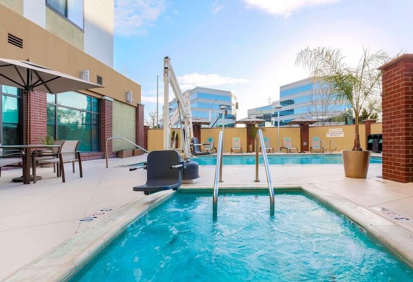 فندق Courtyard By Marriott San Jose Campbell