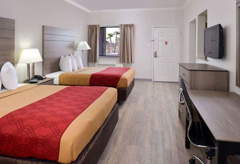 فندق Econo Lodge Inn & Suites Port Arthur Near Sabine Pass