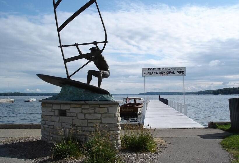 فندق Fontana Village Inn