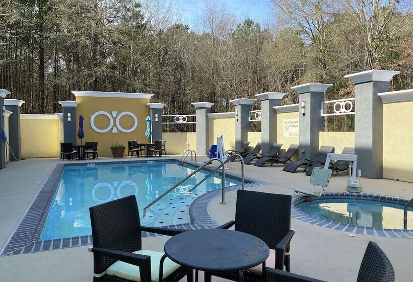 فندق Hampton Inn By Hilton Leesville Fort Johnson