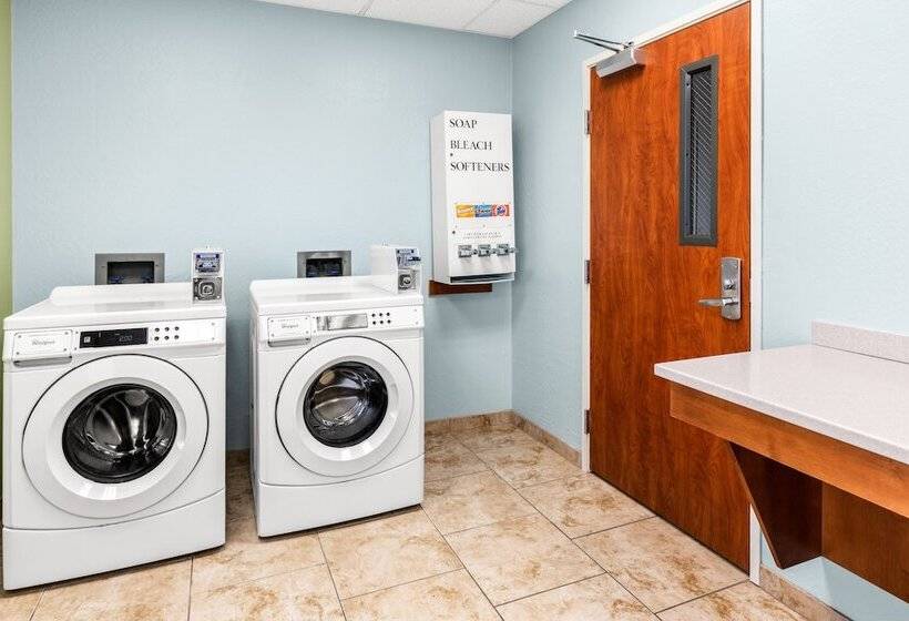 فندق Holiday Inn Express & Suites Klamath Falls Central, An Ihg