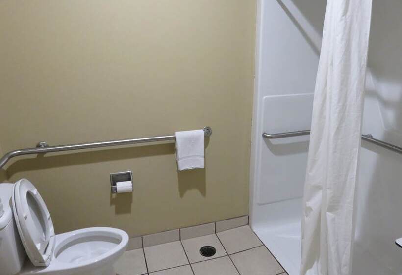 ホテル La Hacienda Inn