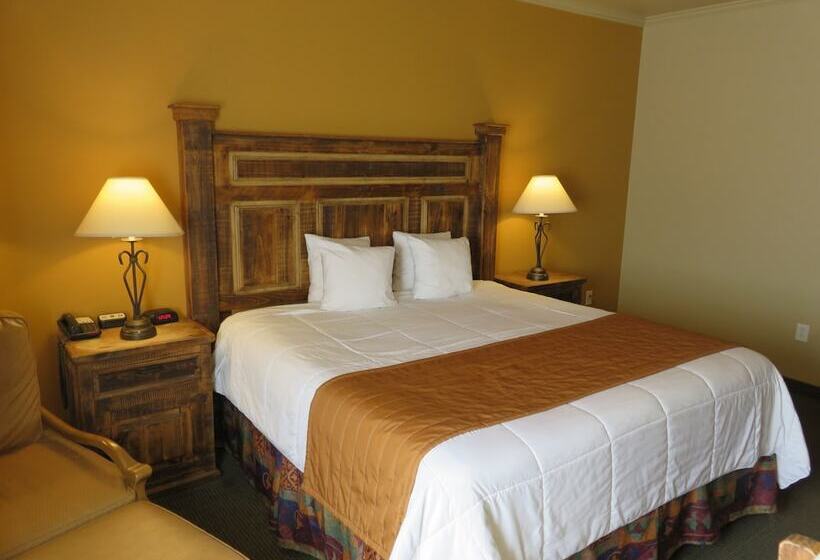 ホテル La Hacienda Inn