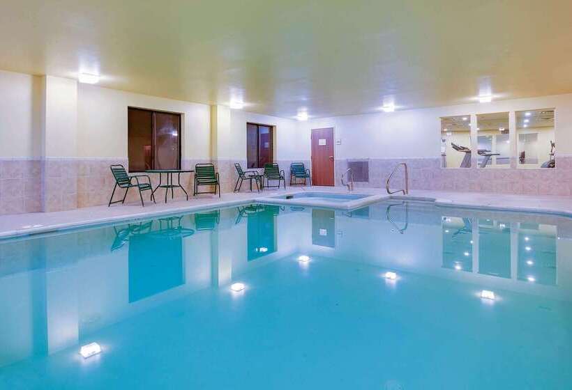 فندق La Quinta By Wyndham Richmond   Kings Dominion