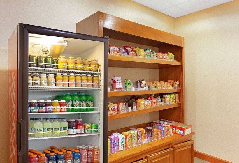 فندق La Quinta By Wyndham Richmond   Kings Dominion