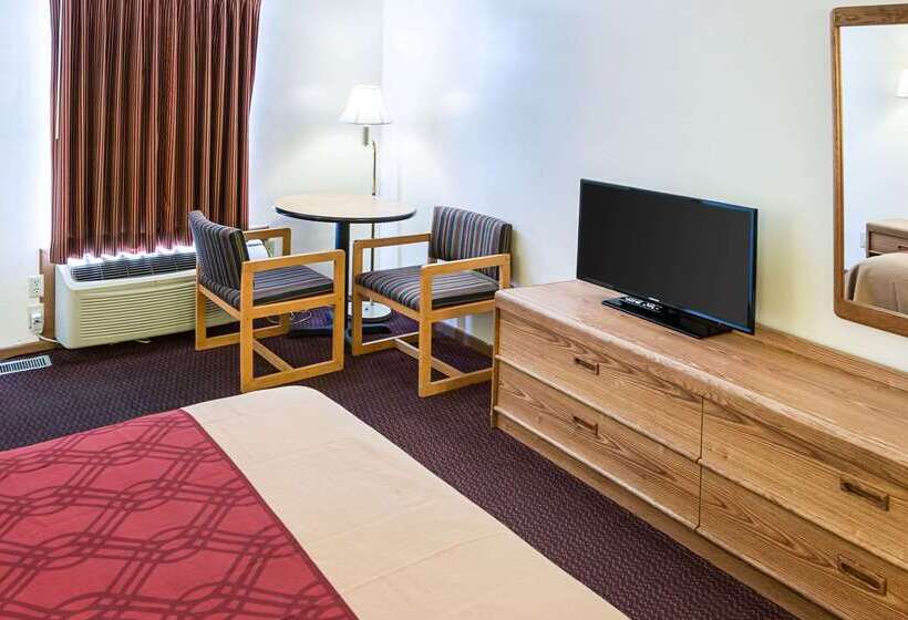 هتل Rodeway Inn & Suites