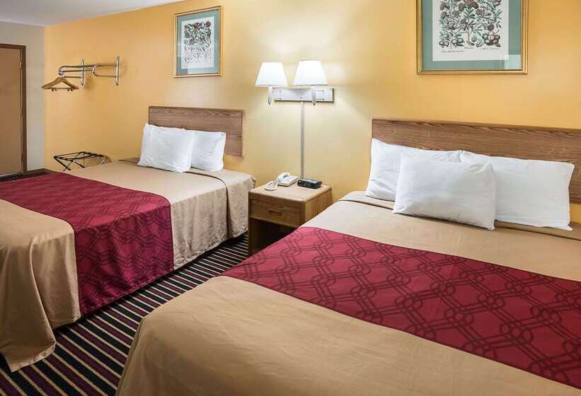 هتل Rodeway Inn & Suites