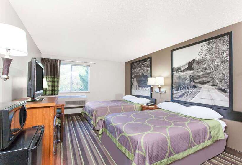 酒店 Super 8 By Wyndham Richlands/claypool Hill Area