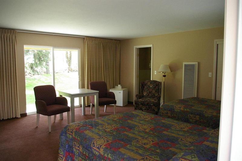 Monroe Motel
