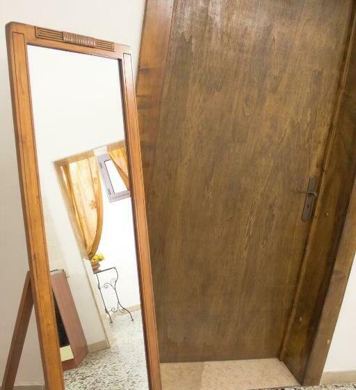 Exedra Holiday House