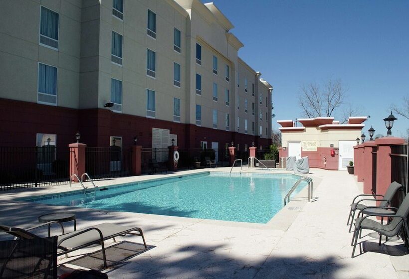 בית מלון כפרי Hampton Inn Thomson