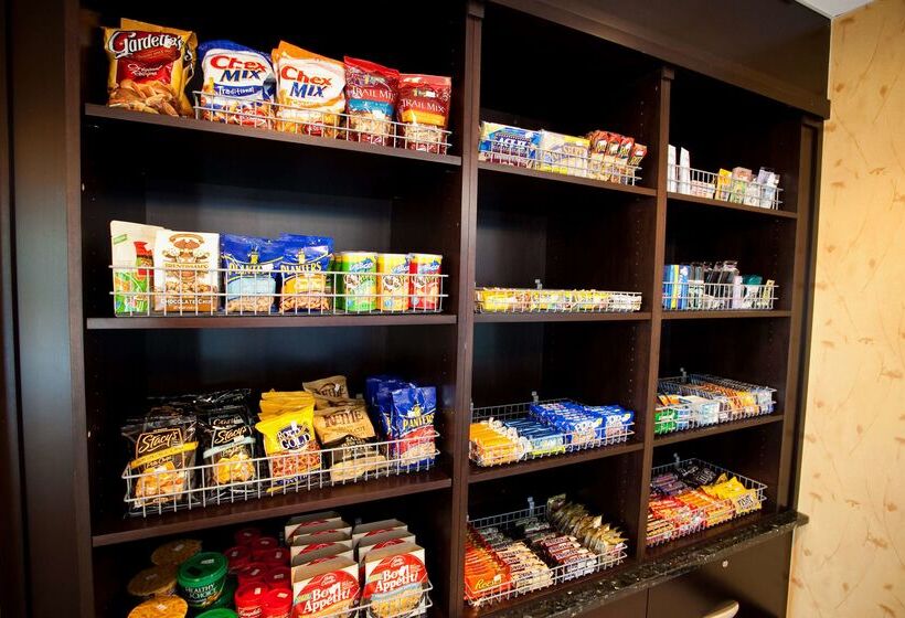 בית מלון כפרי Hilton Garden Inn Cedar Falls