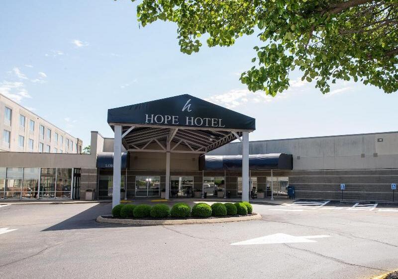 Hope Hotel And Richard C. Holbrooke Conference Center