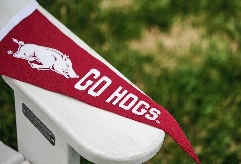 هتل Inn At Carnall Hall