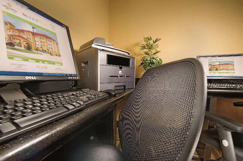 בית מלון כפרי La Quinta By Wyndham Denton   University Drive