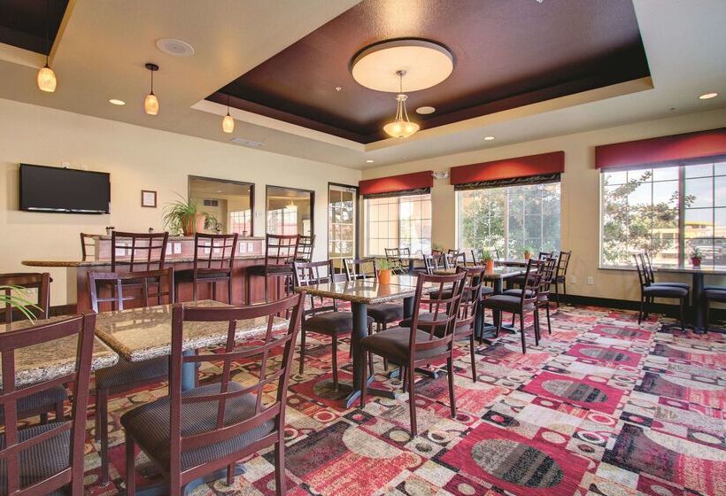 هتل La Quinta By Wyndham Denver Gateway Park
