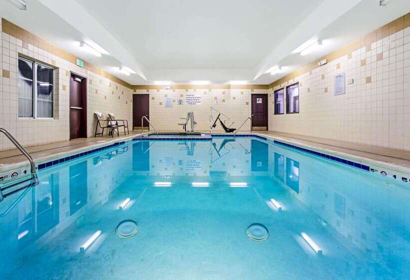 هتل La Quinta By Wyndham Denver Gateway Park