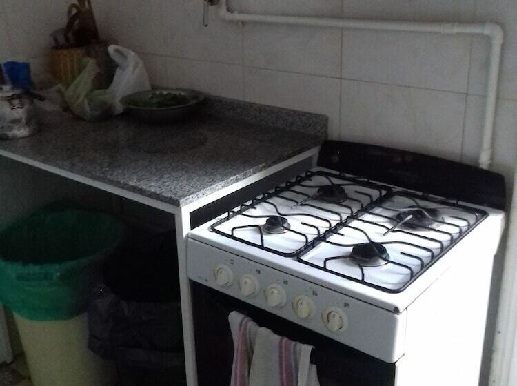 هاستل Ba Stop Hotel House