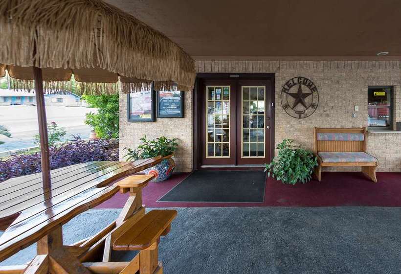 בית מלון כפרי Americas Best Value Inn   Legend S Inn