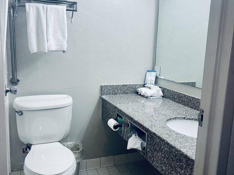 酒店 Baymont By Wyndham Keokuk