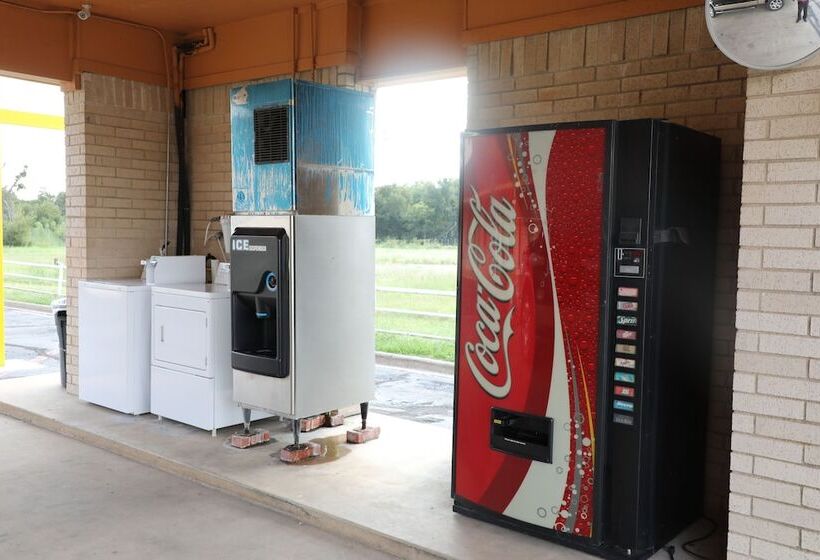 ホテル Budget Inn