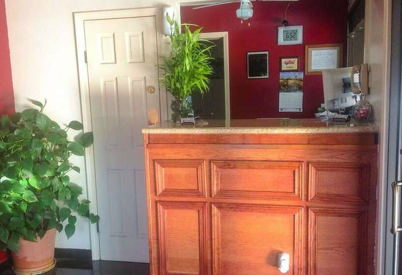 בית מלון כפרי Classic Inn Early