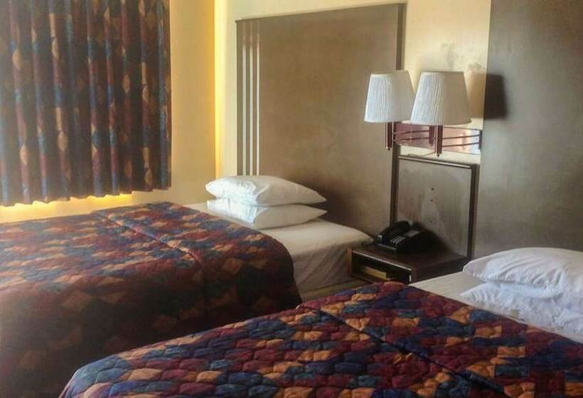 בית מלון כפרי Classic Inn Early