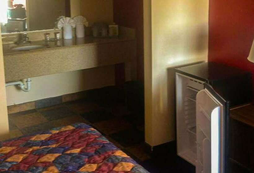 בית מלון כפרי Classic Inn Early