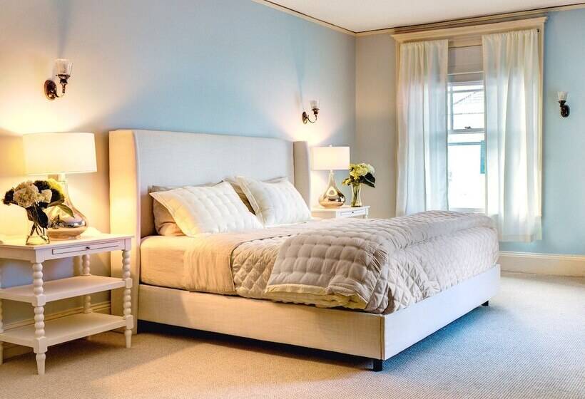 هتل Gateways Inn & Restaurant